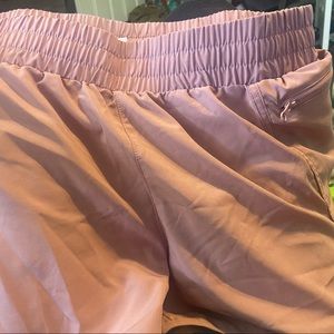 Athletic shorts XL!!